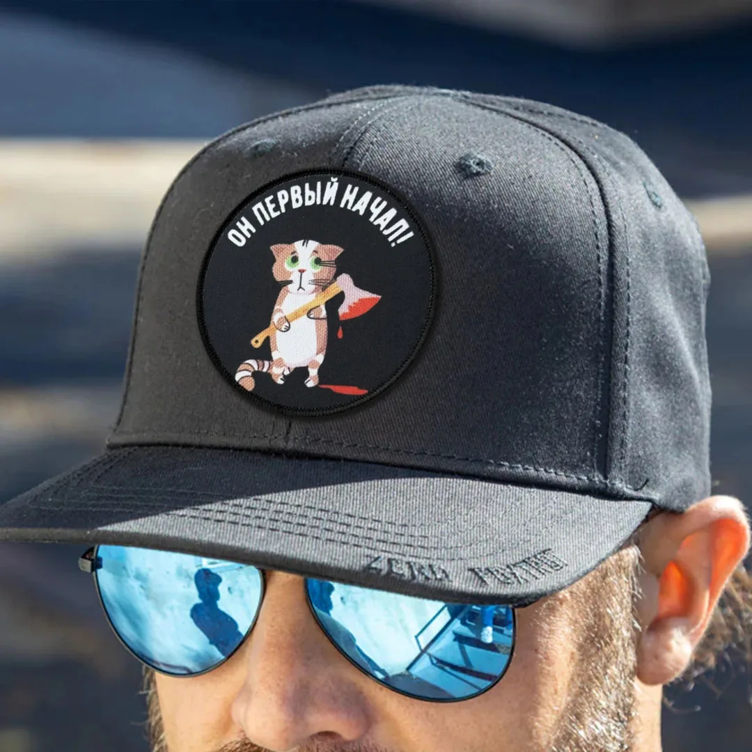 Parche táctico de gato sosteniendo un hacha, parches divertidos de gancho y bucle, insignia de moral militar, brazalete del ejército, pegatinas para mochila - imagen 5