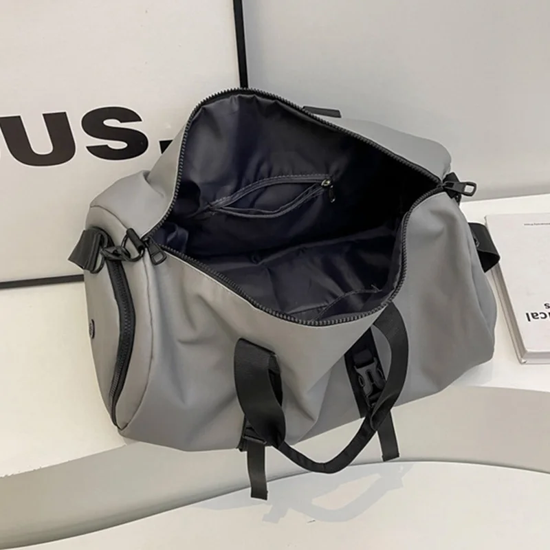 Bolsa de gimnasio de viaje, equipaje corto para acampar, bolsas de Fitness portátiles con bolsillo para zapatos, separación húmeda y seca, bandolera de hombro y pecho - imagen 4