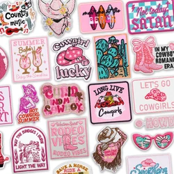 Parche bordado vaquero rosa – termoadhesivo y coser para chaqueta