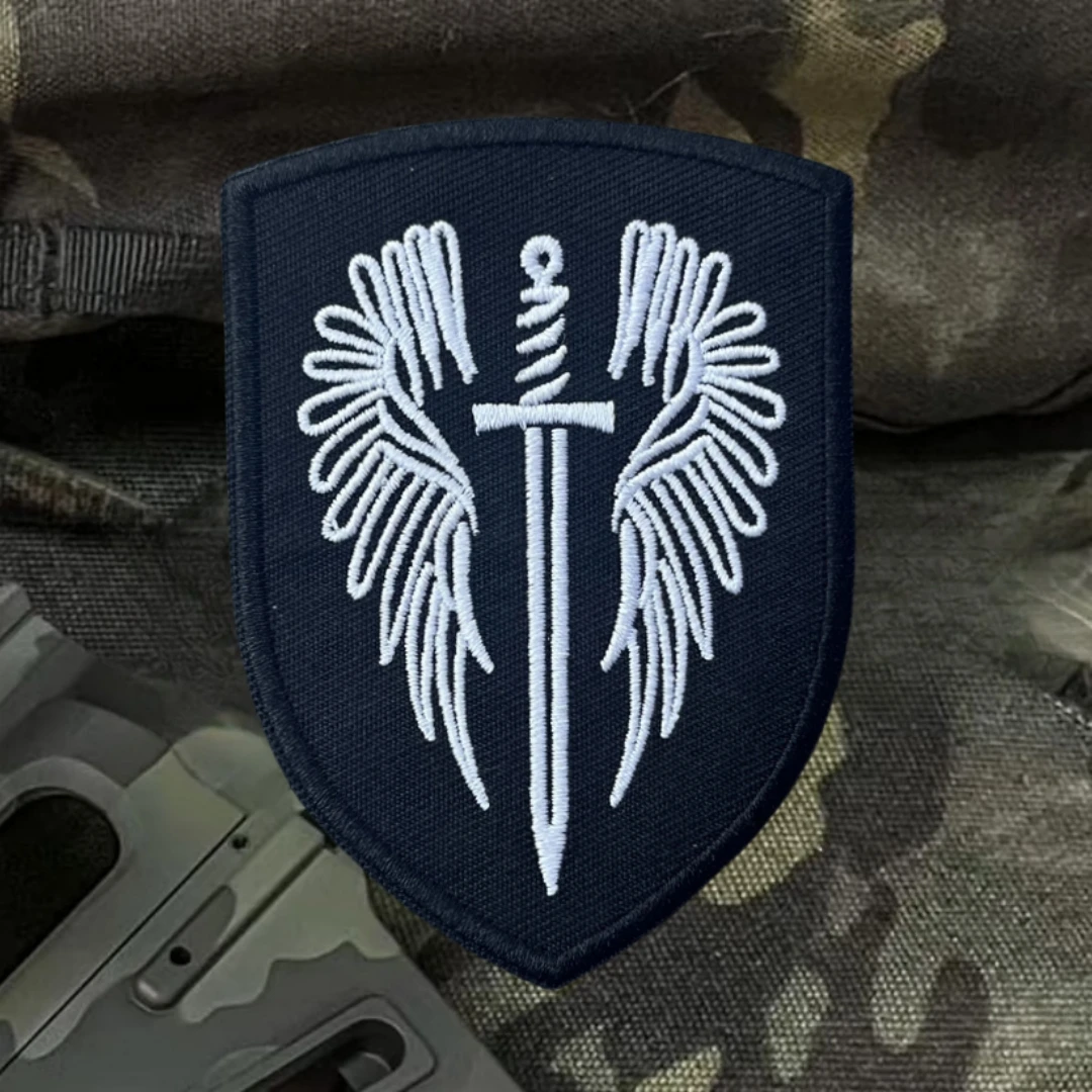 Parche de insignia de moral de espada y alas de Arcángel, emblema militar, brazalete táctico, gancho bordado y bucle, pegatinas para mochila de ropa - imagen 5