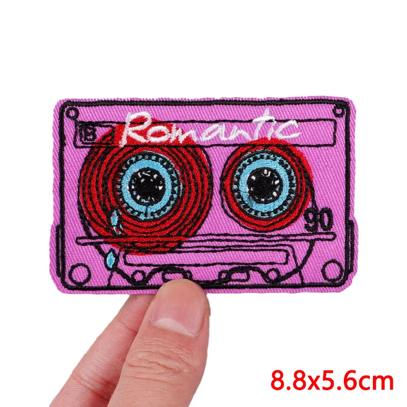 Parche de cinta para cámara, parche bordado de música Rock/calavera, parches para planchar para ropa, parches termoadhesivos para ropa, insignia para coser DIY - imagen 5