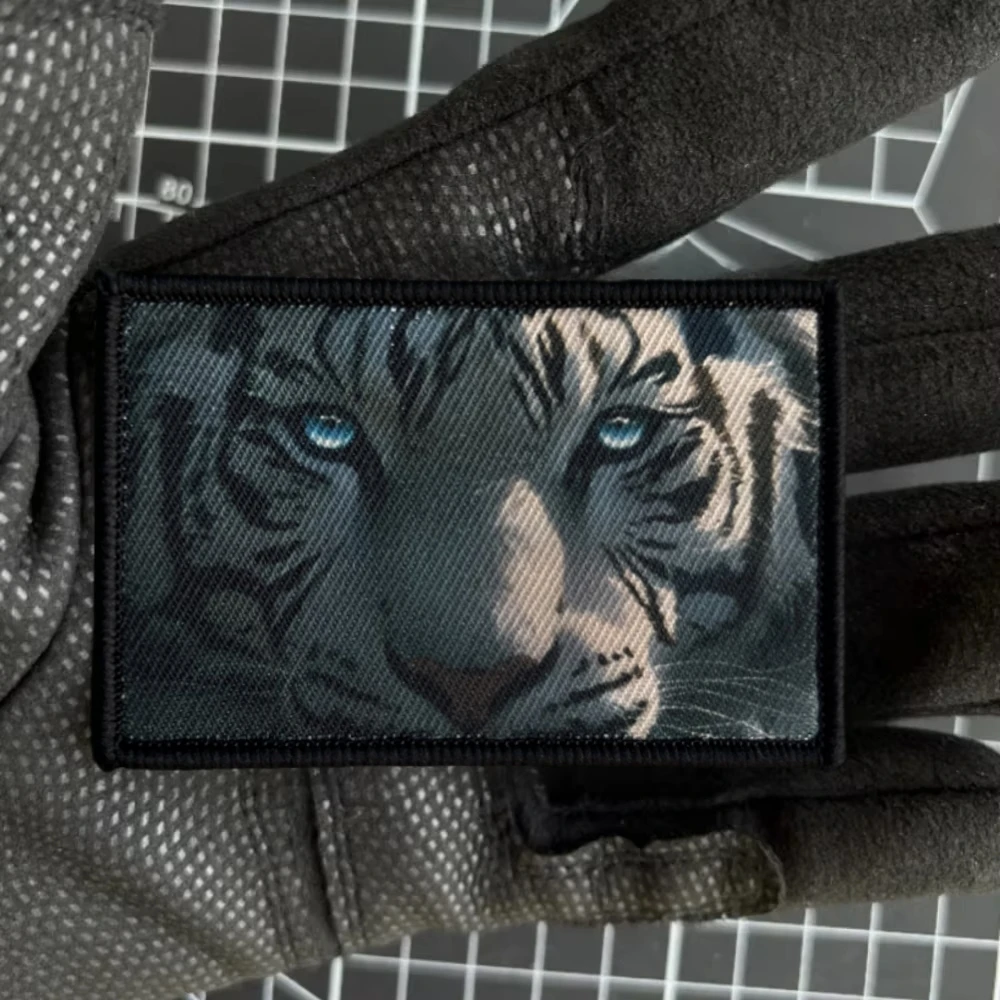 Parche táctico de tigre, insignia de moral de las amenaza de las bestias, brazalete militar, parches de gancho y bucle para ropa, mochila, pegatina impresa - imagen 5