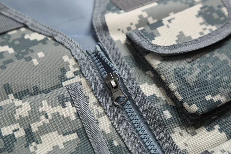 7943814787_950345859