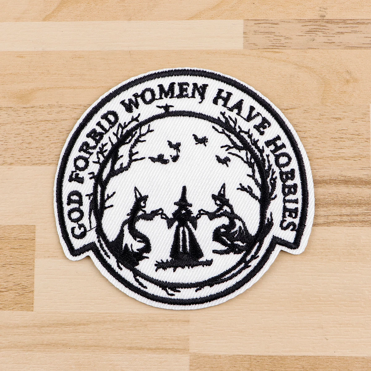 Parche divertido de bruja para planchar, parche para ropa, parche bordado de película, accesorios de ropa, pegatinas de costura - imagen 2