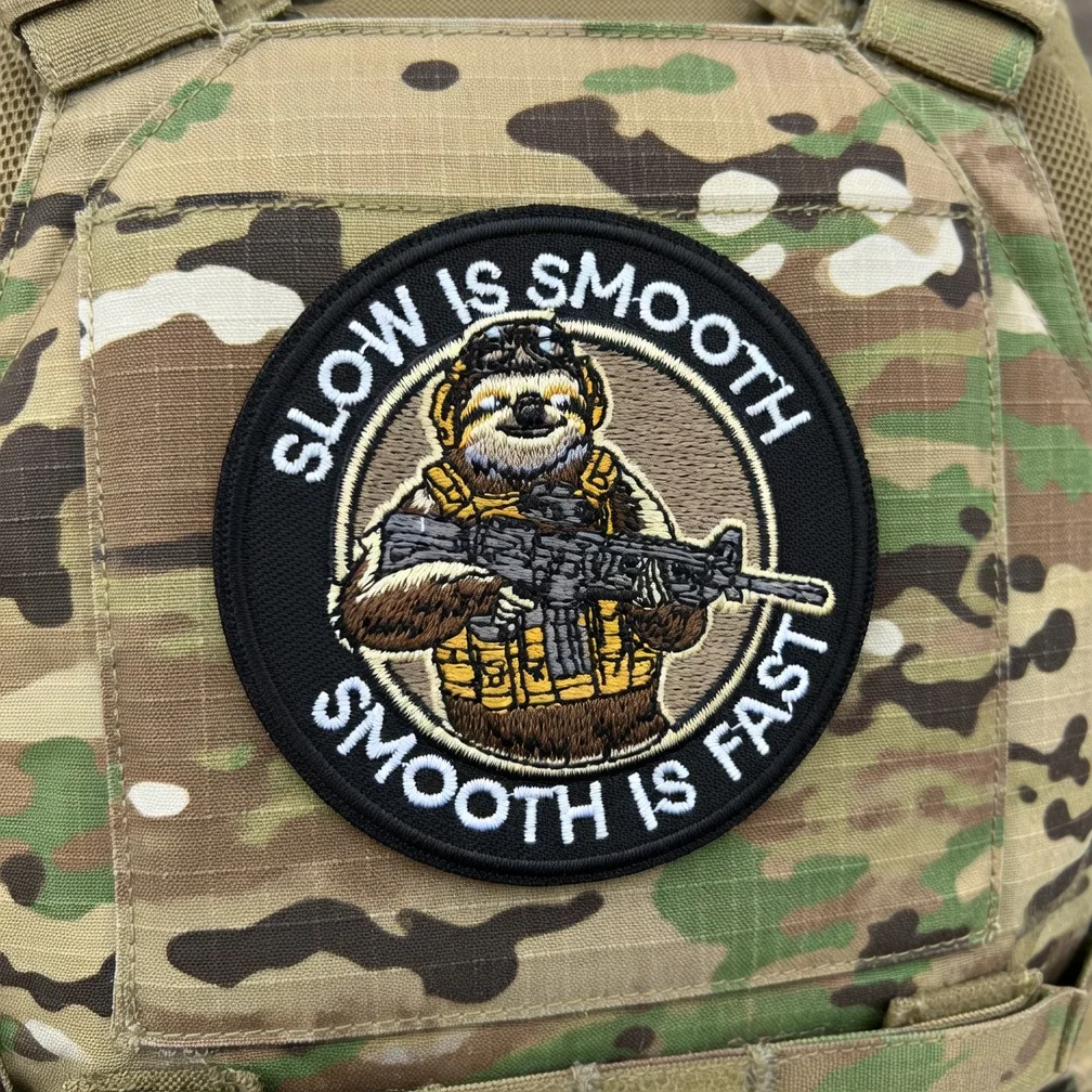 Morale Sloth parche táctico bordado Slow is Smooth para MOLLE - imagen 2