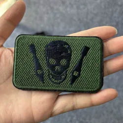 Parche bordado de calavera con gancho táctico – Insignia moral militar