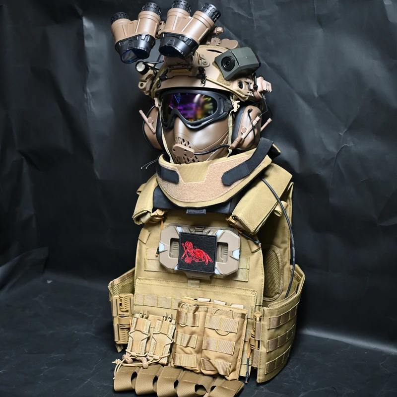 Conjunto de casco táctico máscara cuatro ojos dispositivo de visión nocturna modelo equipo - imagen 3