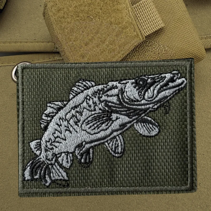 Parche bordado 3D de pescado, chaleco táctico, sombreros con gancho y bucle, insignia de moral, mochila, pegatinas decorativas, parches para brazalete para ropa - imagen 2