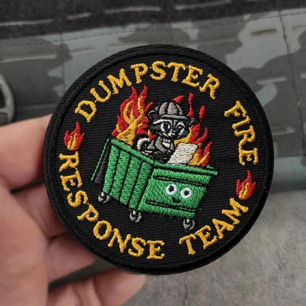 Parche táctico de moral divertida "Dumpster Fire Response", emblema militar, parches de gancho y bucle bordados para pegatinas de mochila - imagen 4