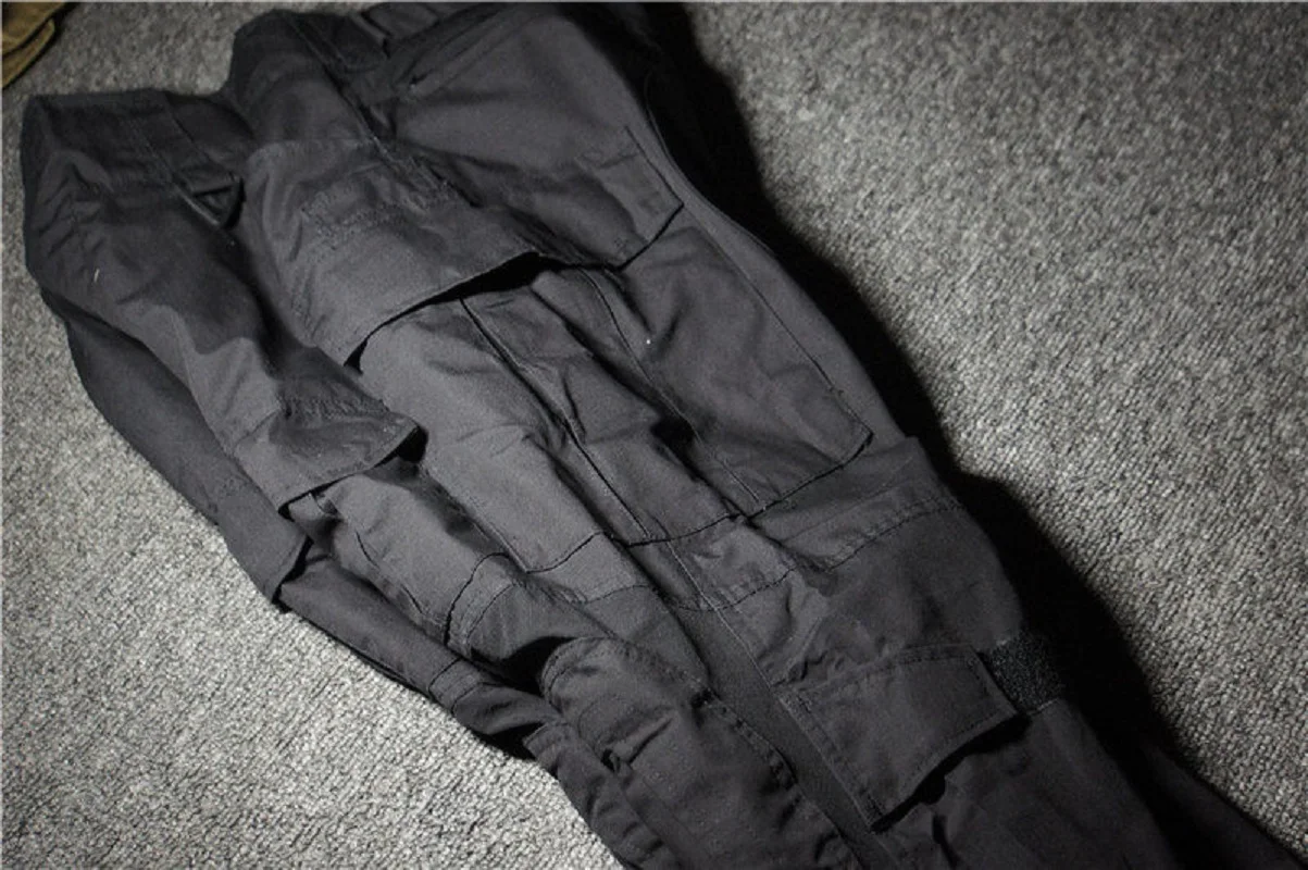 Pantalones outdoor negros para entrenamiento al aire libre - imagen 5