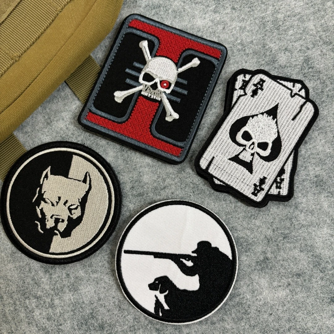 Parche táctico para perro Hunter y K9, tarjeta de esqueleto de Aces, parche bordado de gancho y bucle, brazalete, insignia de moral militar, pegatinas para mochila - imagen 2
