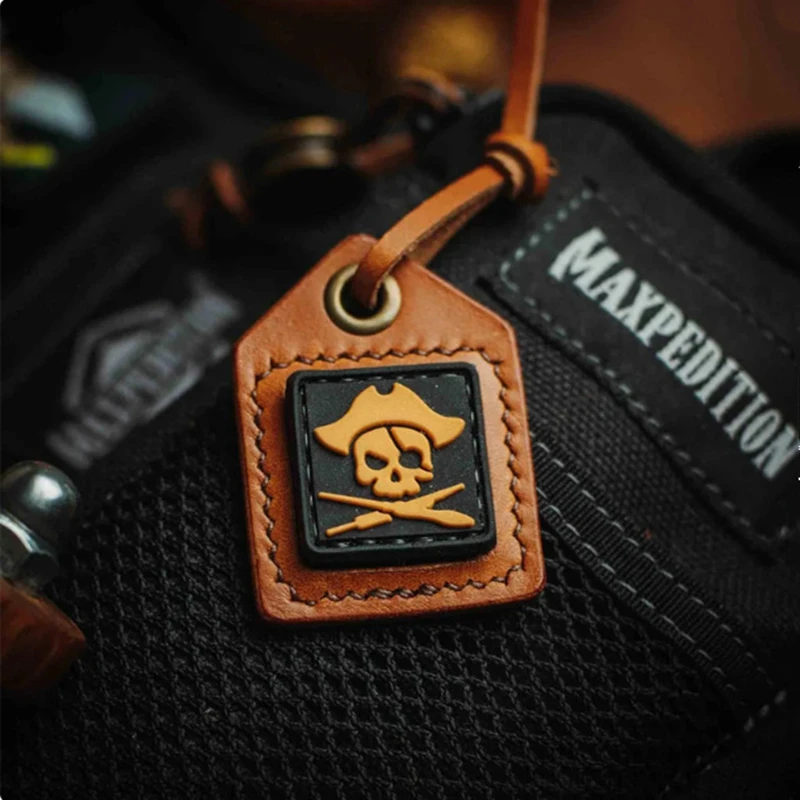 Parche de PVC de esqueletos piratas para ropa, mochila, chaleco, decoración, insignia de goma táctica luminosa, 1 pulgada - imagen 5