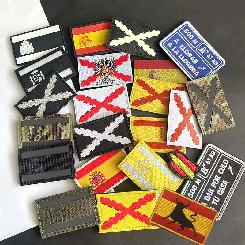 Parche reflectante infrarrojo bandera española, apliques de emblema de cruz burdeos bordados y parches de goma de PVC, insignia táctica militar - imagen 2