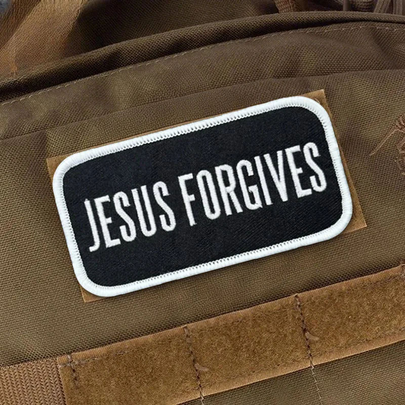 Parche bordado de "JESUS FORGIVES", insignia de moral táctica divertida, parches de bucle de gancho, brazalete militar, pegatinas para mochila - imagen 4