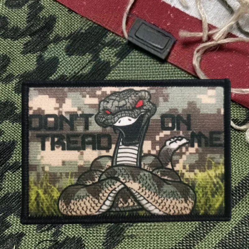 Parche estampado Don't Tread on Me, chaleco táctico, gancho y bucle, sombrero, insignia de moral, mochila, pegatinas decorativas, parches para brazalete para ropa - imagen 2