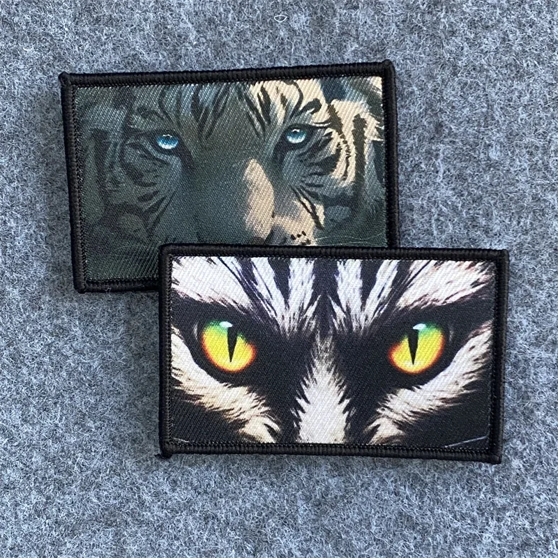 Parches con estampado de ojos de gato y Tigre, insignias de moral táctica, brazaletes de gancho y bucle, pegatinas decorativas para ropa y mochila - imagen 2