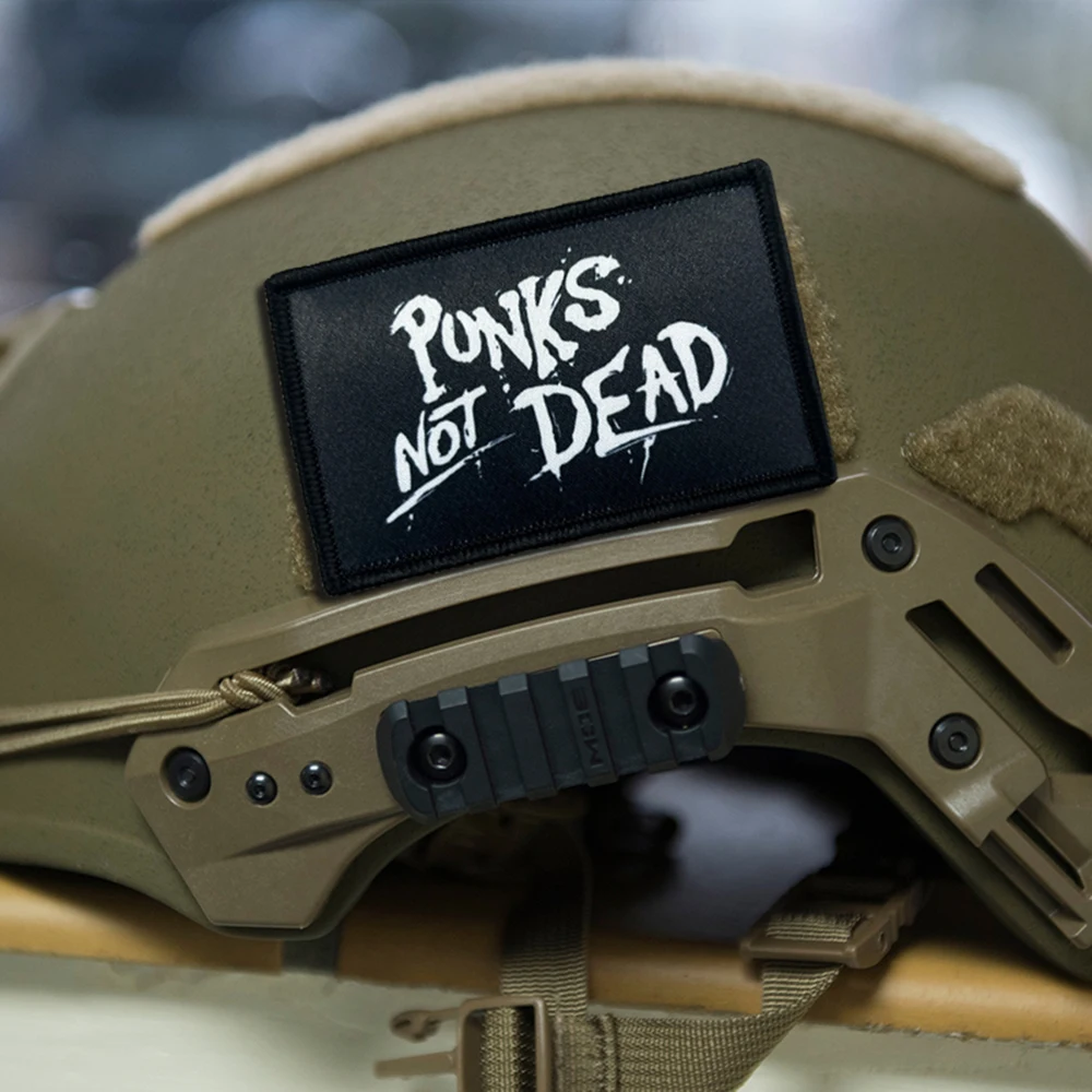 Parche táctico PUNKS NOT DEAD Morale, insignia militar, pegatinas para mochila en ropa, brazalete con gancho y bucle, apliques para casco - imagen 3