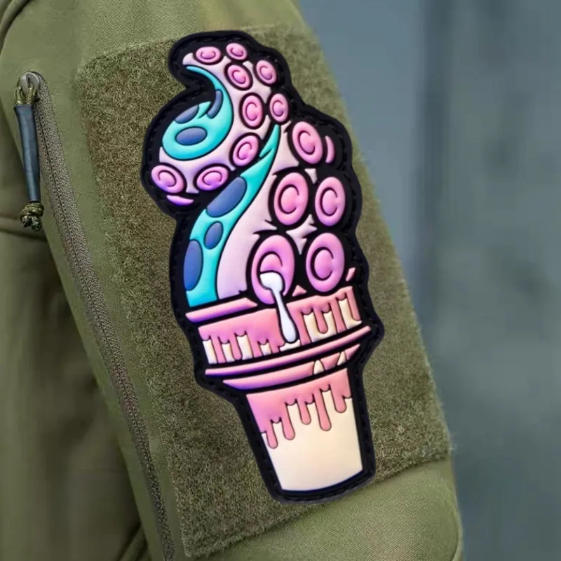 Insignia de moral de helado de pulpo de PVC 3D, parche de gancho y bucle para decoración de mochila, pegatina, emblema táctico, accesorio, parches Klett - imagen 3