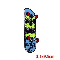 Parche calavera bordada táctica termoadhesivo para planchar o coser