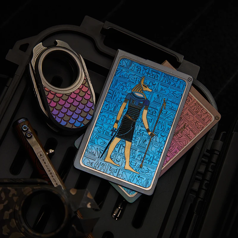 Parche de dardo táctico T2, cuchillo de aleación de titanio, tarjeta, herramienta de Unboxing, insignia táctica de Metal para mochila, ropa, artículo decorativo - imagen 4