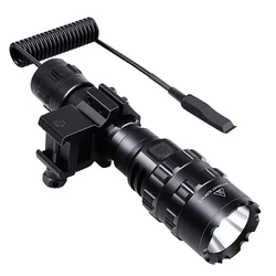 Linterna táctica 1600 lúmenes USB recargable con clip impermeable