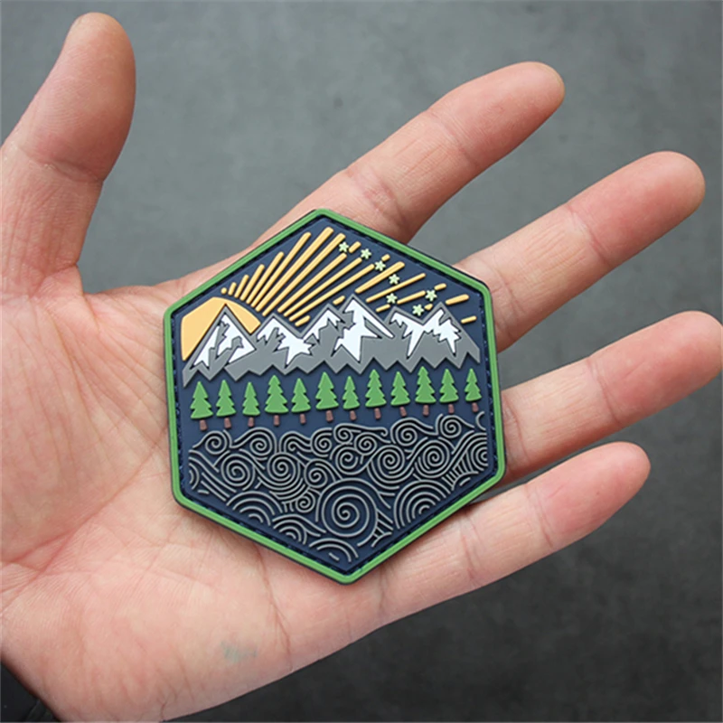 Parche de PVC para campamento, insignia de goma para exteriores, sol, paisaje todoterreno, decoración de mochila, brazalete táctico - imagen 5