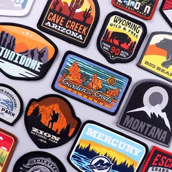 Parche para coser al aire libre en el desierto, parches para ropa, insignia de campamento, parche de montaña para parches autoadhesivos con gancho en la ropa