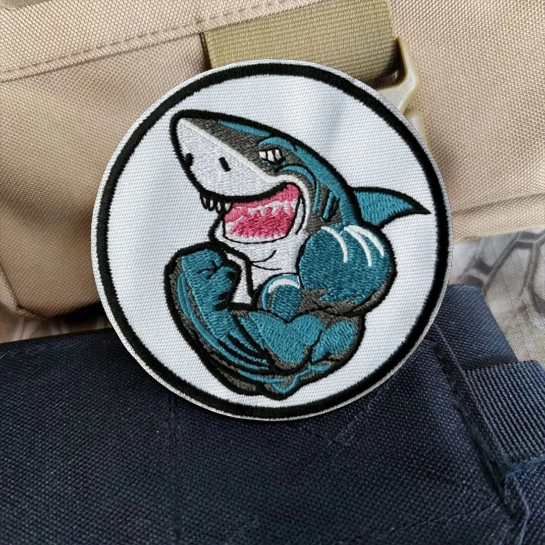 Parche táctico de tiburón musculoso, parches bordados con gancho y bucle, insignia de moral, brazalete del ejército militar, pegatinas para mochila