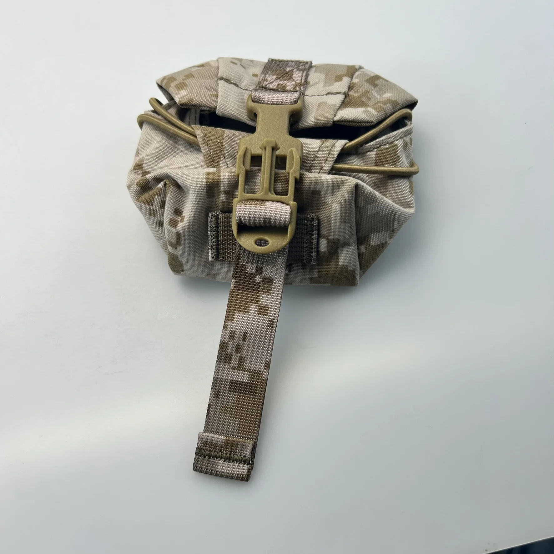 Bolsa protectora con tapa para Granada M67 Frag |   Organizador Field Essentials |   Portador compatible con MOLLE - imagen 5