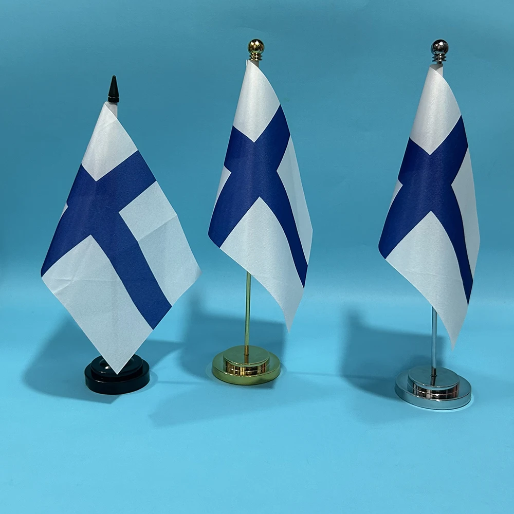 BANDERA DE SKY, bandera de escritorio de oficina de Finlandia, bandera de mesa de poliéster de 14x21cm, bandera nacional de Finlandia, adornos de escritorio, banderas - imagen 2
