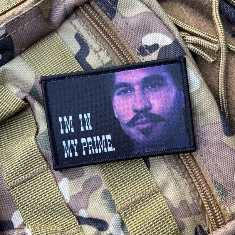 Parche táctico moral con velcro y estampado máxima condición - imagen 4