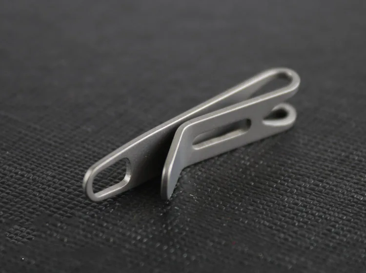 Mini hebilla de Clip de bolsillo colgante rápido pequeña de aleación de titanio, herramienta de linterna EDC, accesorios de llavero - imagen 3