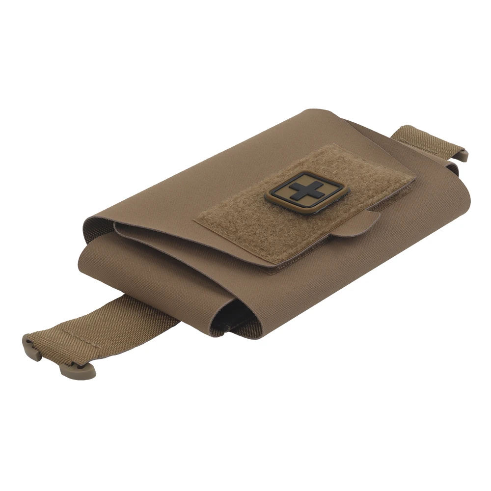 El pequeño, ligero y rápido botiquín de primeros auxilios con sistema MOLLE es una bolsa de montaje tipo dividido. - imagen 2