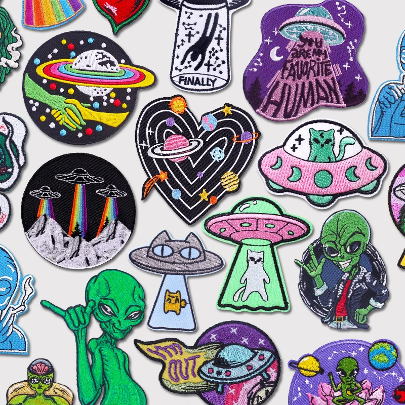 Parche bordado de nave espacial alienígena, parches de hierro de dibujos animados para ropa, parches bordados DIY para ropa, pegatinas de costura