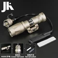 DE M300C  Flashlight