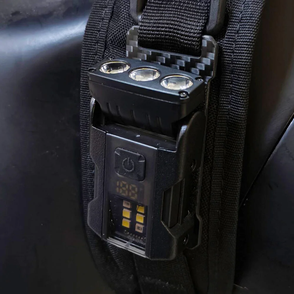 Nueva linterna táctica EDC portátil Mini luz de seguridad Camping senderismo luz o placa de bucle de gancho para correa de mochila de 25mm - imagen 3