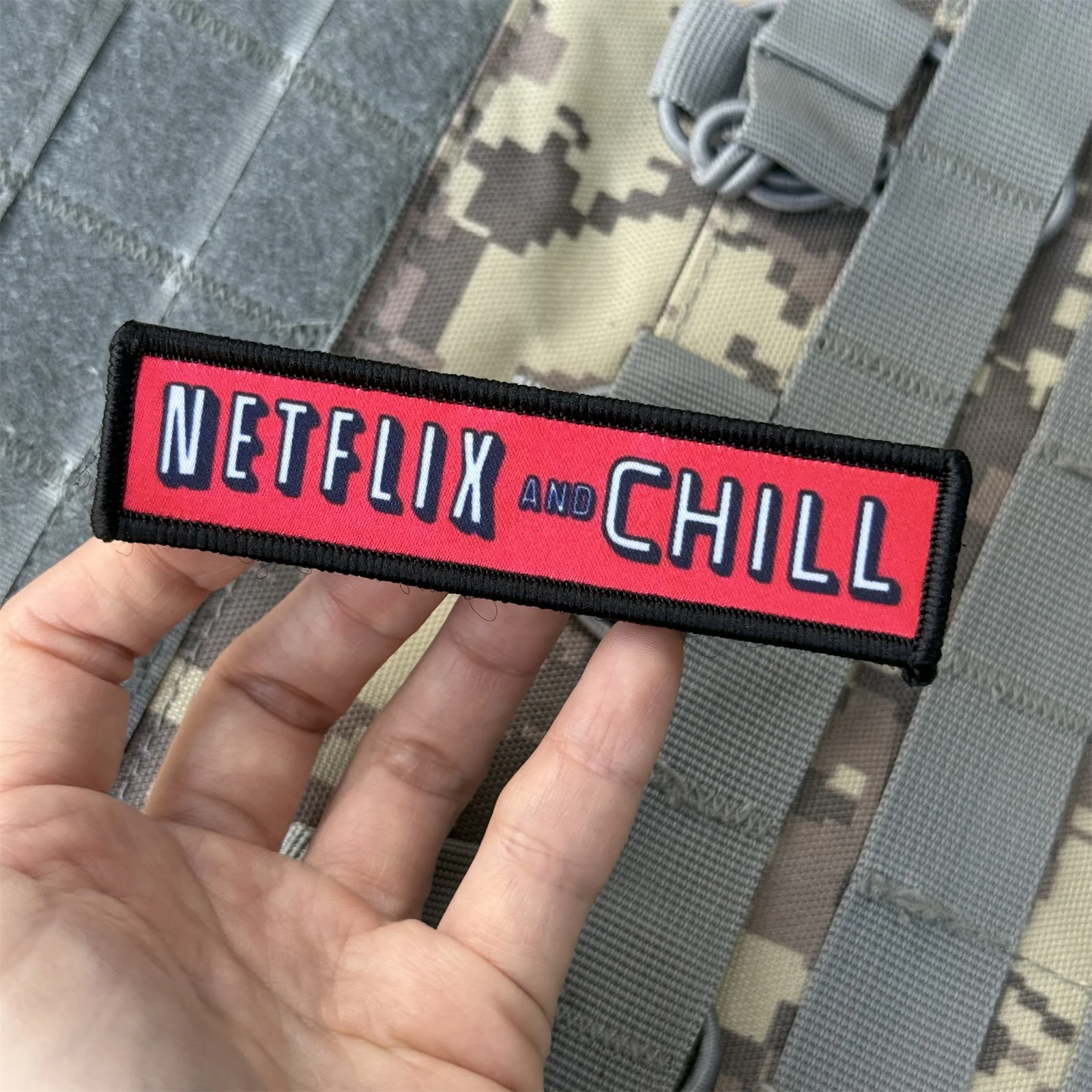 Parche táctico de moral de arglo "Netflix y Chill", insignia militar, parches de gancho y bucle impresos de EE. UU. para ropa, pegatina para mochila del ejército - imagen 5