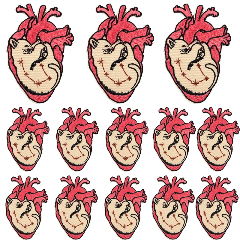 10 Uds parche de corazón Animal gato bordado parche Punk cráneo hierro en parches en ropa apliques Luna mochila parche para ropa insignias - imagen 3