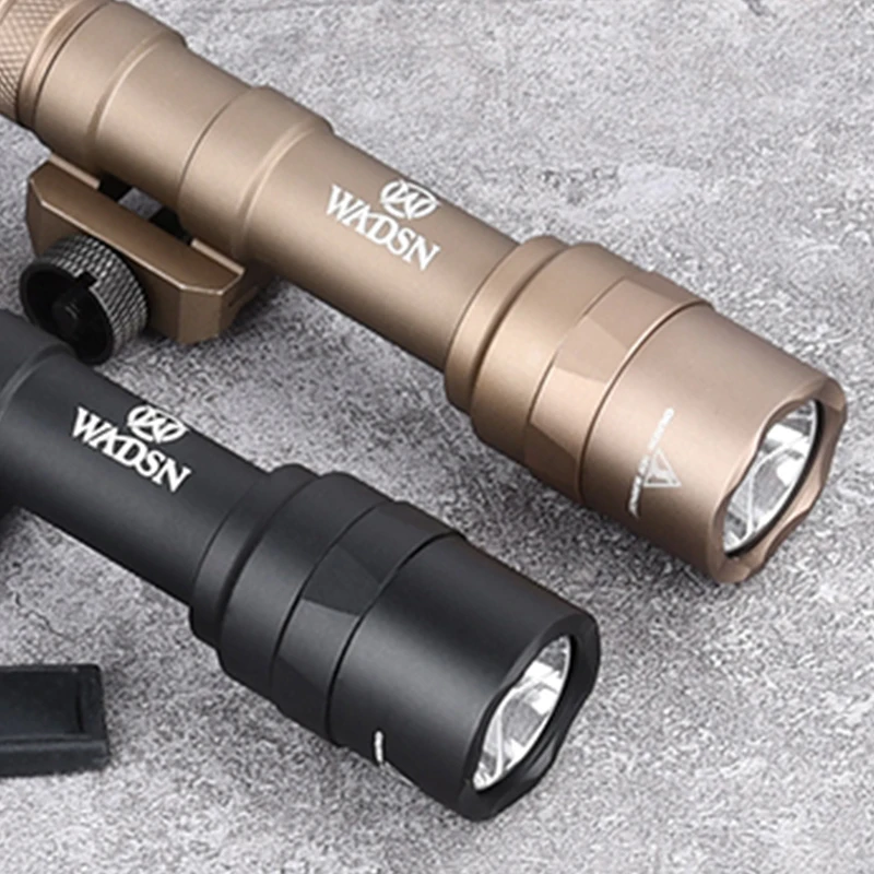 WADSN-linterna táctica M300 M600, luz de explorador de alta potencia, luz LED blanca M300C M600U, equipo de caza Airsoft apto para riel de 20mm