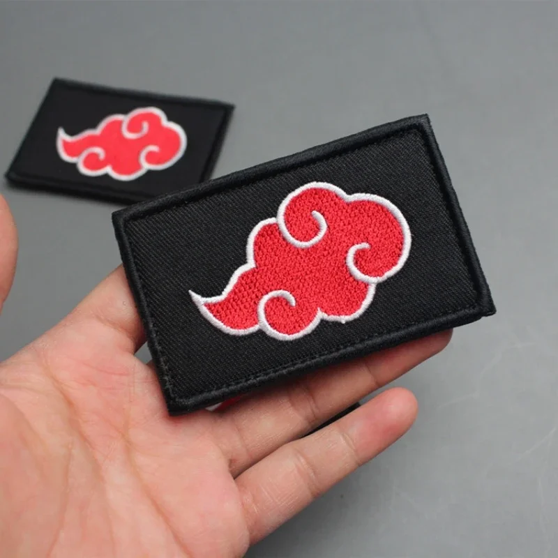 Parches bordados de Anime para ropa, insignia de moral, mochila de Cosplay, pegatina de sombrero, Nube Roja, Parche de gancho y bucle de Tai Chi - imagen 5