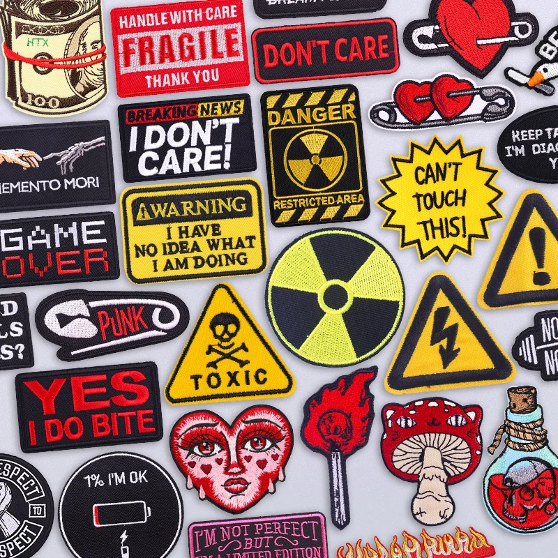 Parche de hierro estilo etiqueta de advertencia con eslogan de seguridad, parches bordados amarillos para chaleco de trabajo, decoración de utilidad de equipo de construcción