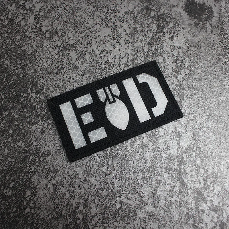 Insignia de ventilador militar grabada con láser, reflectante IR, brazaletes de almuerzo, insignia de camuflaje de moral, parches de gancho y bucle para ropa - imagen 5