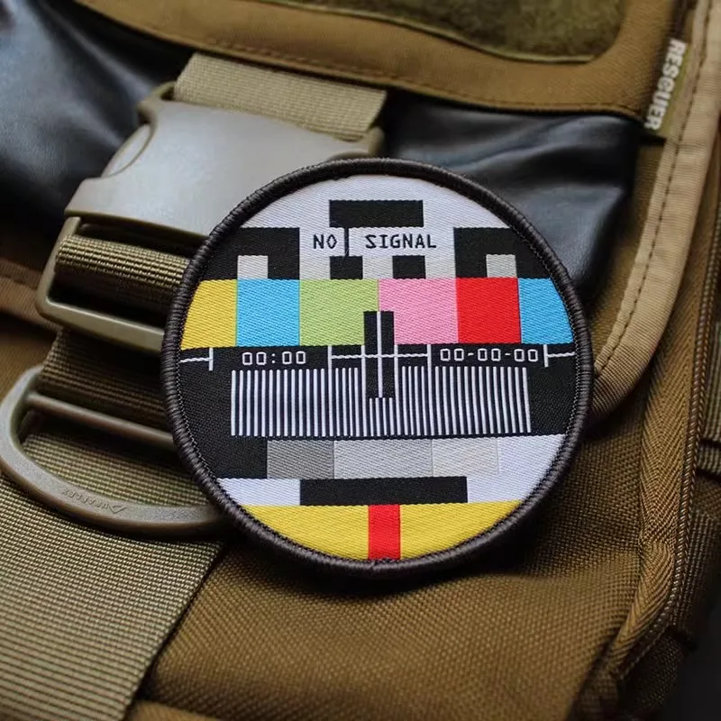Venta caliente clásico Retro divertido insignia TV sin señal muselina tejida brazalete DIY moral mochila parches para ropa - imagen 5