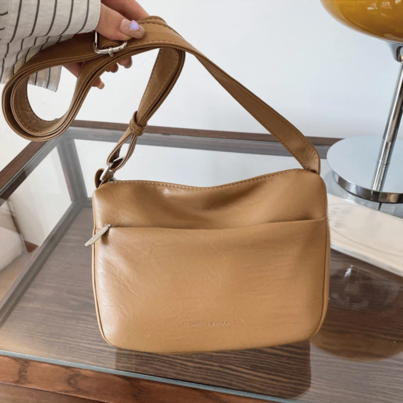 Bolso de hombro tipo bandolera para gimnasio de PU para mujer, correa ajustable, bolso de compras y ocio, bolso de viaje ligero de almacenamiento grande - imagen 5