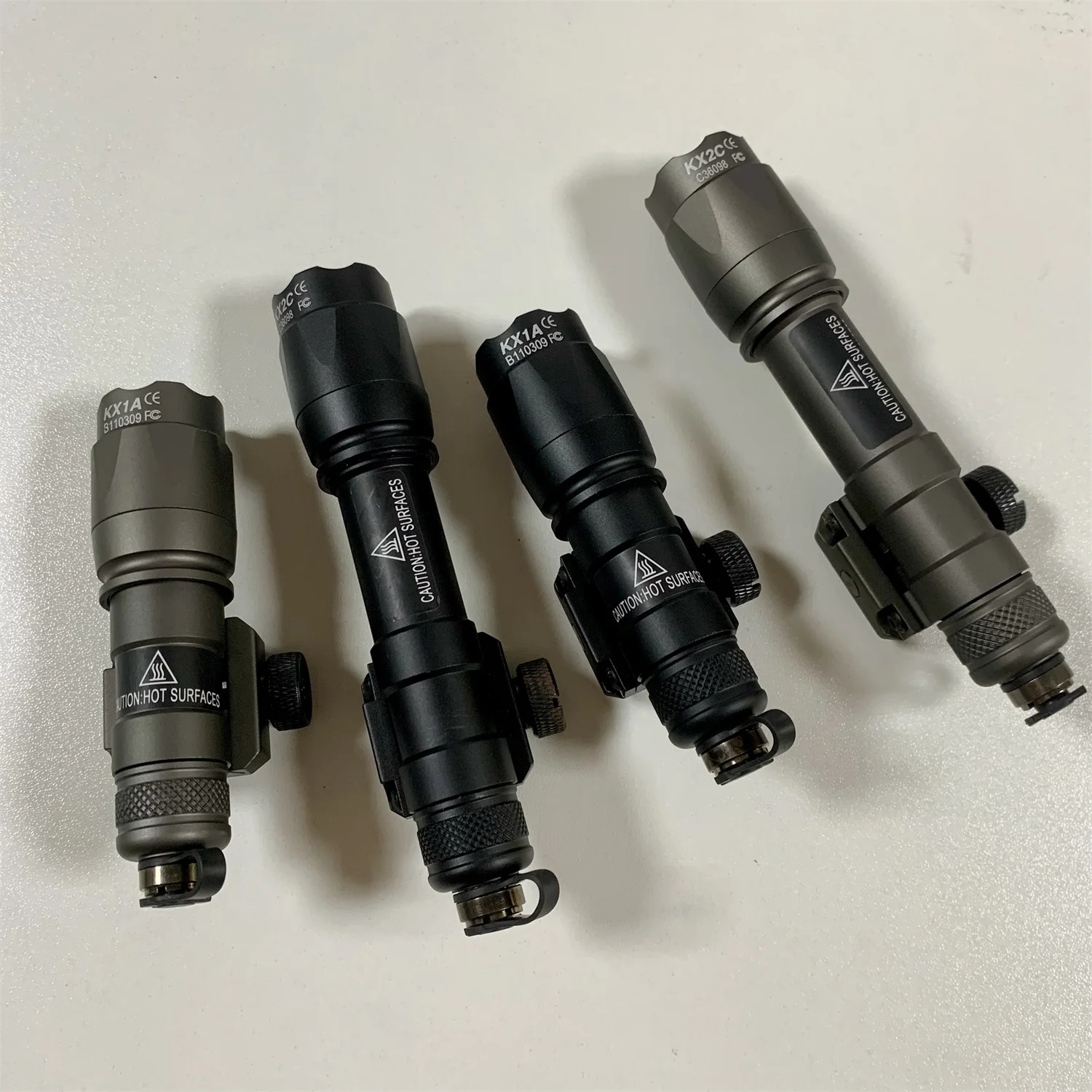 Pistola táctica Surefir M300 M600B M600C, linterna para Rifle, pistola, luz de explorador, antorcha para caza, riel Pictinny - imagen 4