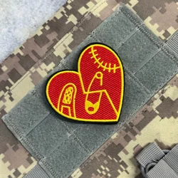 Parche táctico militar de corazón cortado con velcro bordado