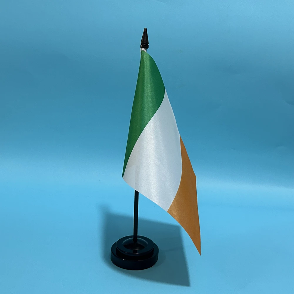 BANDERA DE SKY Bandera de escritorio de oficina Bandera de Irlanda 14x21 cm poliéster IRE IR Irlanda irlandesa Bandera nacional Adornos de escritorio Banderas - imagen 5