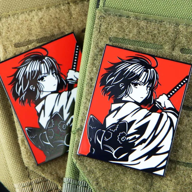 Parche de Metal Ryougi Shiki de Garden of Sinners, insignia táctica decorativa para mochila de chica de Anime japonés con gancho para fanáticos - imagen 4