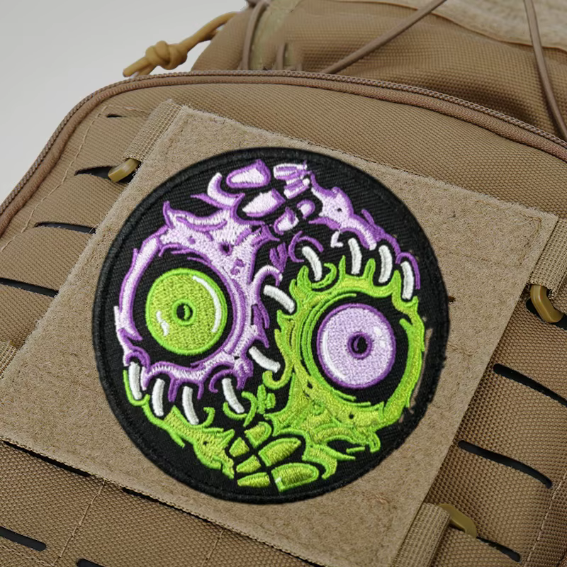 Parche táctico bordado ojo zombi – Gancho y bucle militar - imagen 5