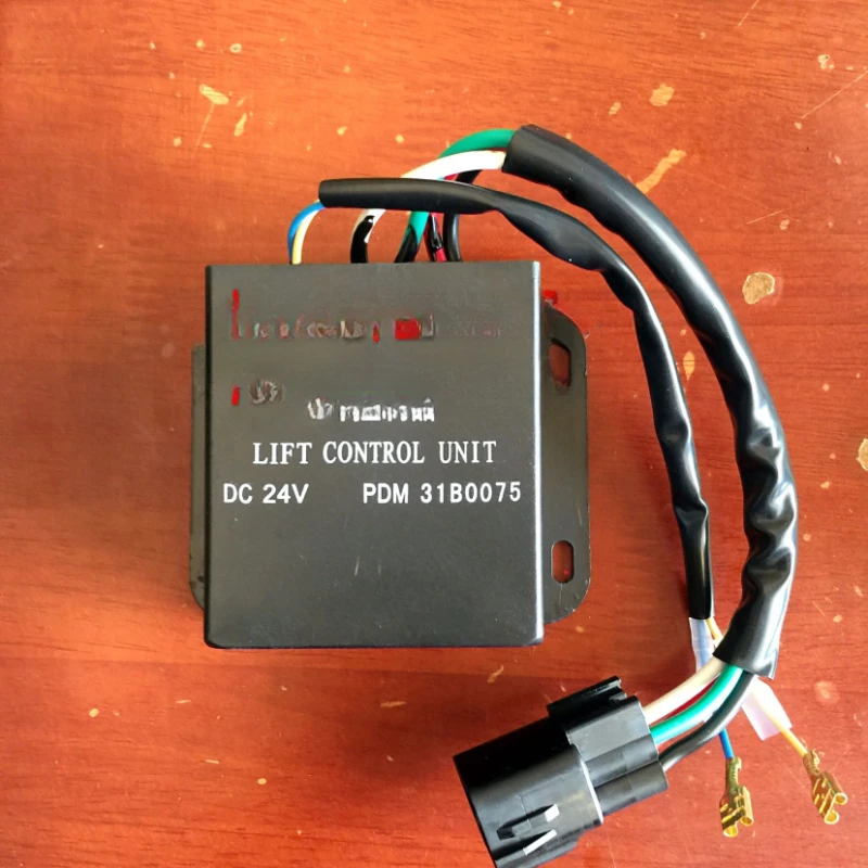 Cargador 856, 862, 842, 888, controlador de elevación, 31B0075 - imagen 2